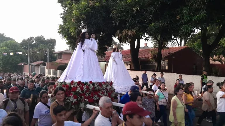 El Día de la Virgen de la Candelaria se celebró este jueves en Capiatá.