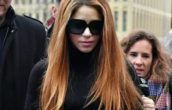 La cantante colombiana Shakira llega al juzgado de Barcelona.