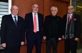 Ángel Auad, Javier García de Viedma, embajador de la Unión Europea; Carlos Jorge Biedermann y Manuel Polanco, embajador de la República Dominicana.