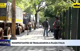 Video: Manifestantes se trasladaron a la plaza Italia