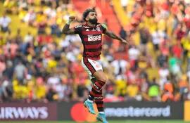 Gabriel Barbosa, autor del 1-0 de Flamengo en la final de la Copa Libertadores ante Paranaense.