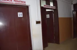 Área de urgencias del Hospital Distrital de San Juan Nepomuceno estaba vacío el domingo de madrugada.