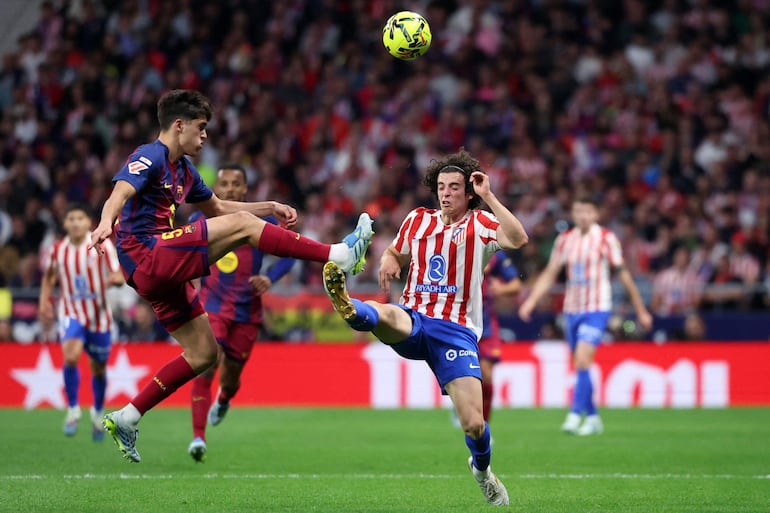 Barça gana al Atlético y se distancia en 7 puntos del Real  Madrid