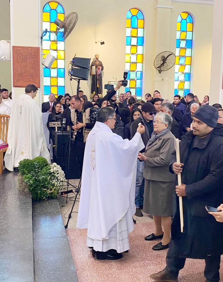 Ordenación del nuevo obispo de Concepción Mons. CRISTINO RAMOS