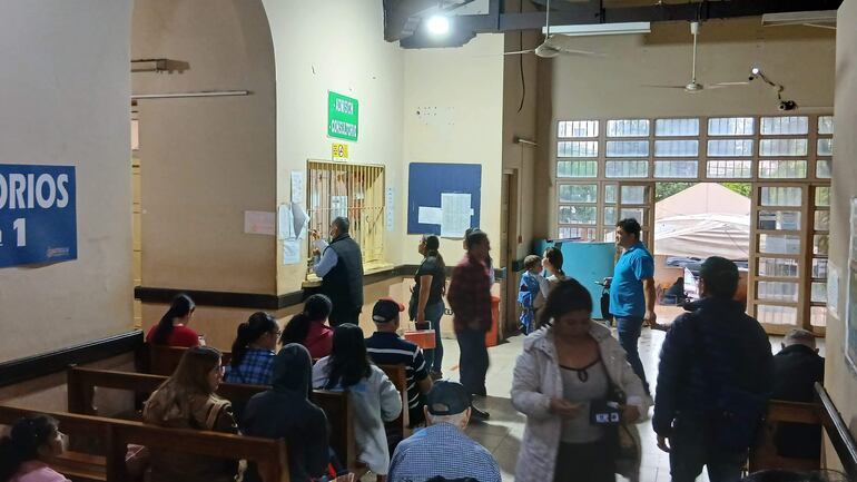 Médicos de Guairá retoman consultas, pero mantienen reclamos al Gobierno.