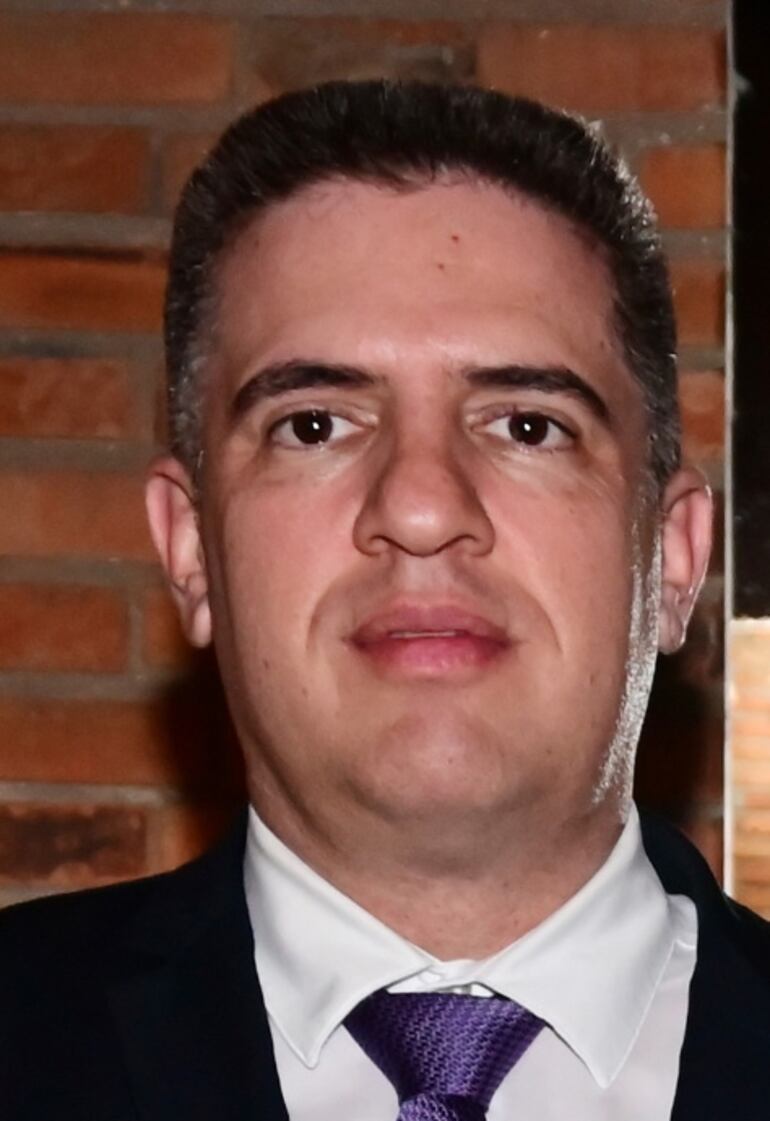 Gustavo Villate, del Mitic.