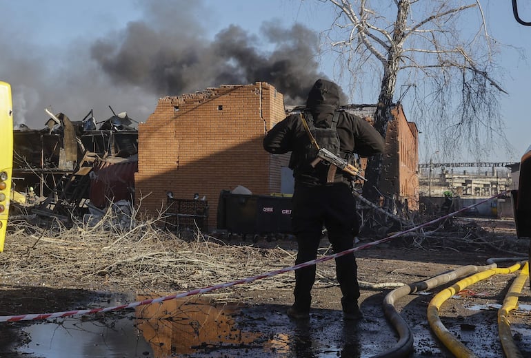 Al menos tres muertos en ataques rusos en Ucrania