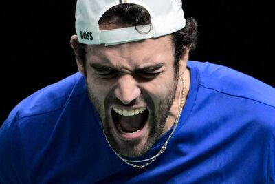 El festejo de Matteo Berrettini (29 años) tras otorgarle a Italia el primer punto contra Austria.