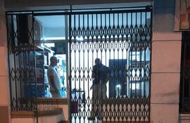 Inseguridad: hurtan 30 computadoras de local de electrónica en Encarnación