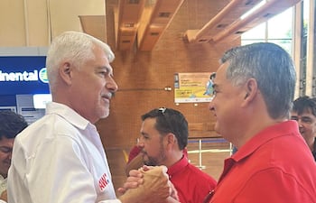 Arnoldo Wiens y Luis Tiki González.