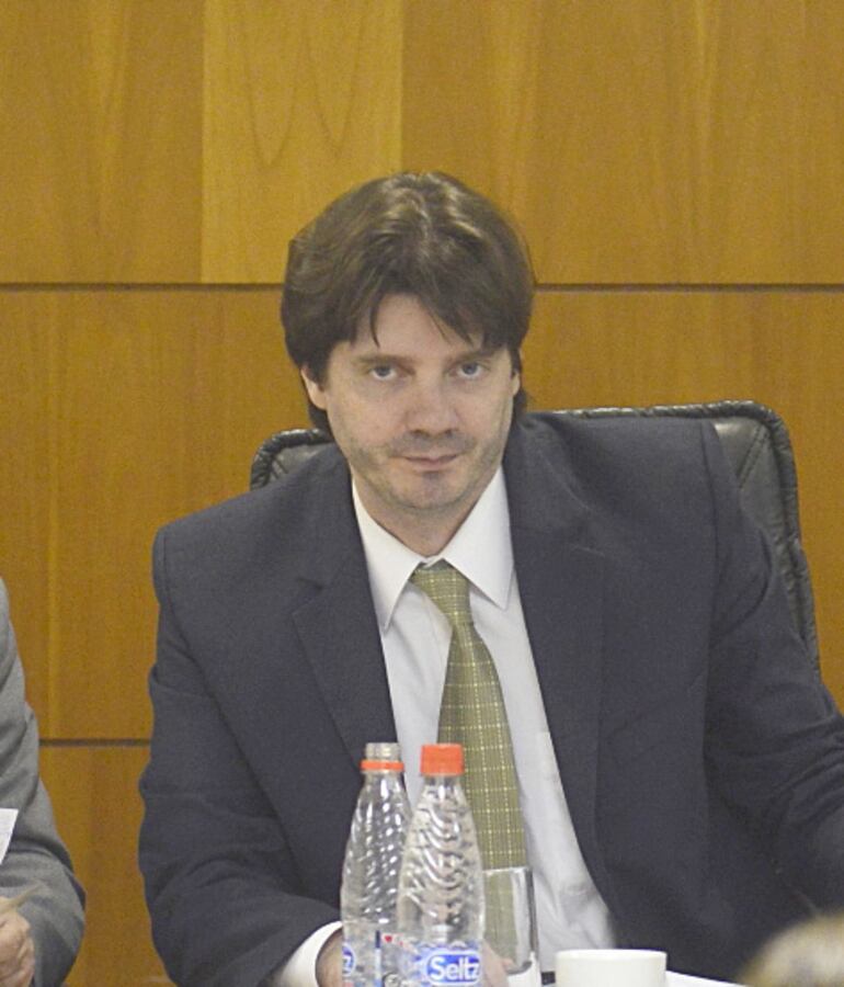 El magistrado Jesús Riera Manzoni integra el Tribunal de Sentencia, que juzgará también el caso González Daher y su hijo Rubén.