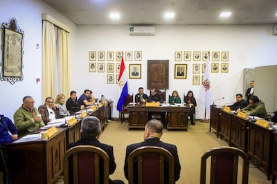 Corte administrativo expone millonario déficit y presuntas irregularidades en la Municipalidad de Villarrica.