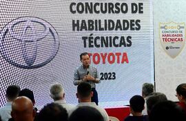 Marcelo Toyotoshi, en el concurso realizado en su empresa.