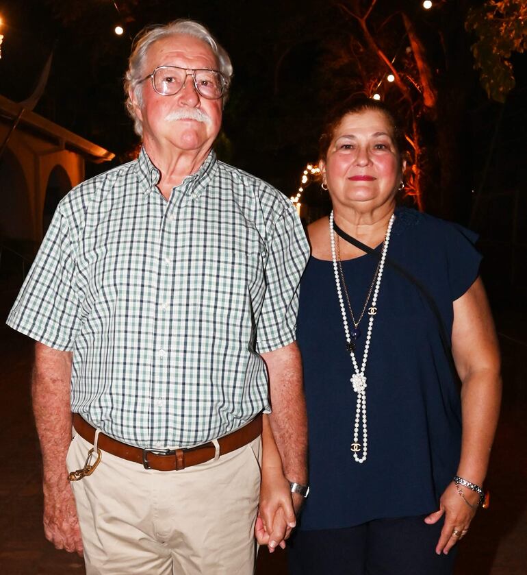 Jorge Angulo y María Inés Sarubbi.