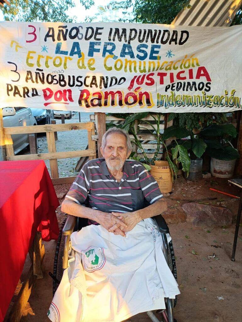 Actualmente, don Ramón Samudio tiene 82 años. En julio se cumplen cuatro años desde que perdió ambas piernas en el IPS. 