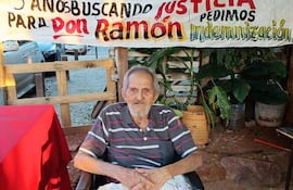 Ramón Samudio, quien perdió ambas piernas por una presunta negligencia médica en el Instituto de Previsión Social (IPS).
