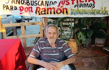 Ramón Samudio, quien perdió ambas piernas por una presunta negligencia médica en el Instituto de Previsión Social (IPS).