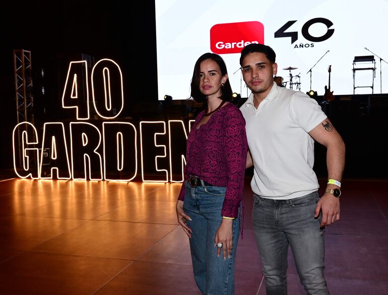María Busquetti y Christopher Torres.