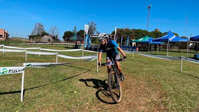 Sara María Torres Cálcena (3/10/1991) conquistó su séptimo título nacional de ciclismo en Naranjal, Alto Paraná.