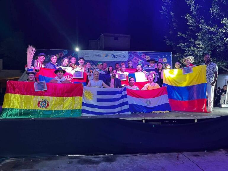 Bailarines de 10 países participaron de la segunda edición del Festival Internacional de Danza en México.