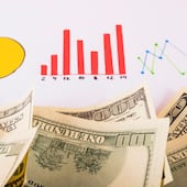 El dólar cerró el mes de abril cotizando por debajo de G. 6.000 en el interbancario y G. 6.100 en el cambio efectivo