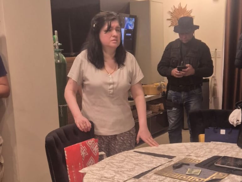 Dalia López, tras ser capturada. Casi no podía pararse.