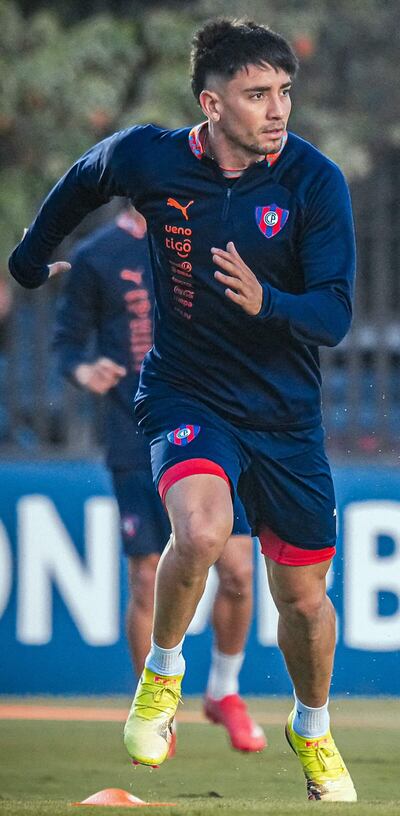 Jonatan Torres (28 años), atacante argentino de Cerro Porteño, con el que registra 26 partidos y nueve anotaciones.