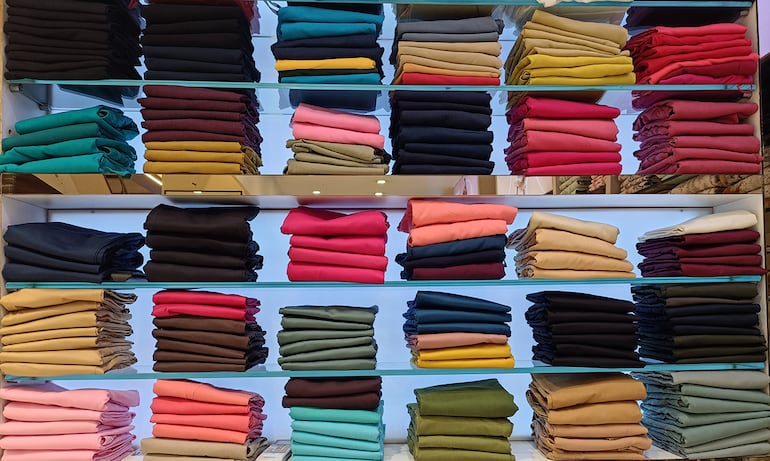 Confecciones y textiles.