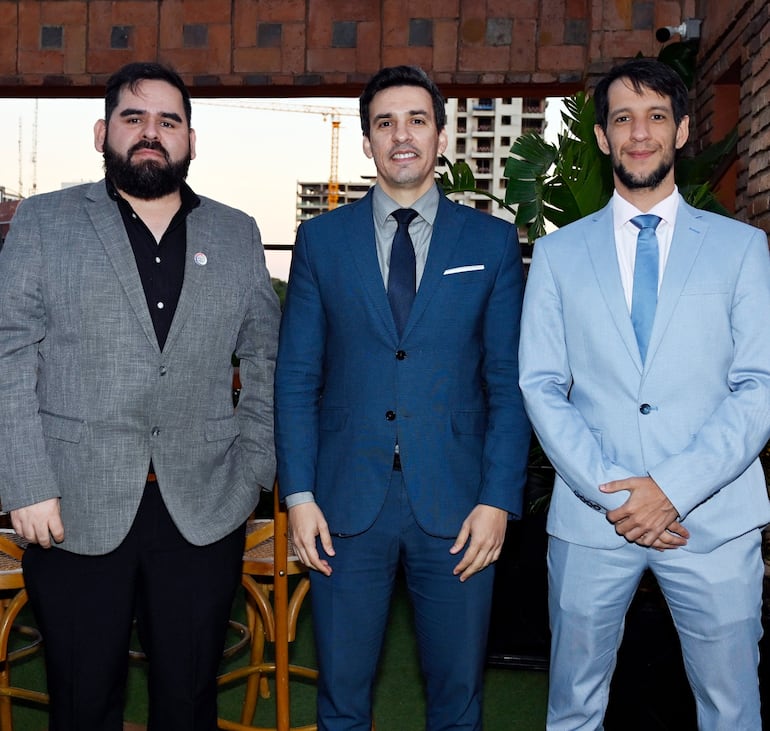 Víctor Morínigo, Francisco Casaccia y Ángel González Mongelós.