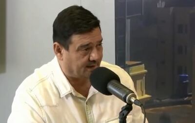 Salyn Buzarquis, senador.