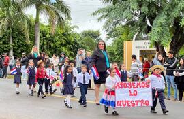Isla Pucú: celebran 83 años de distritación con colorido desfile cívico