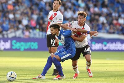 River Plate y Vélez Sarsfield no pasaron del empate sin goles en la última ronda del torneo Clausura, antes de los octavos de final, donde el Millonario enfrentará a Racing y el cuadro de Liniers a Argentinos Juniors.