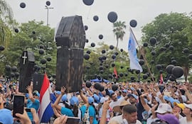 Protestas contra reforma de la caja fiscal.