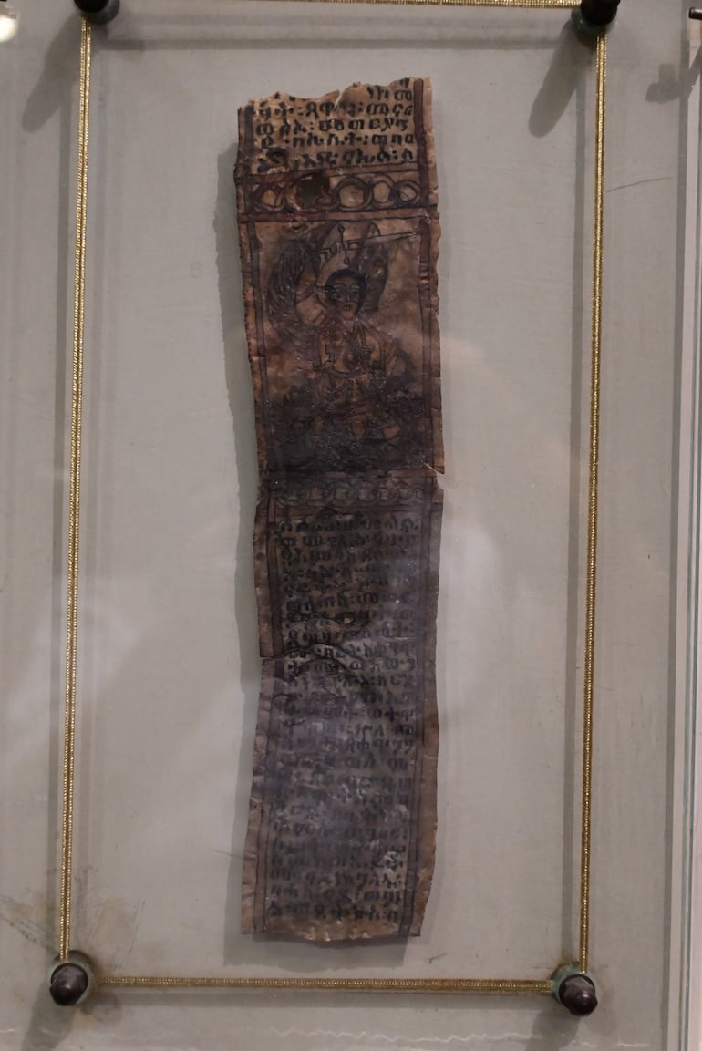 Arcángel Miguel en un pergamino de la Iglesia Copta de Egipto del siglo VI d.C.