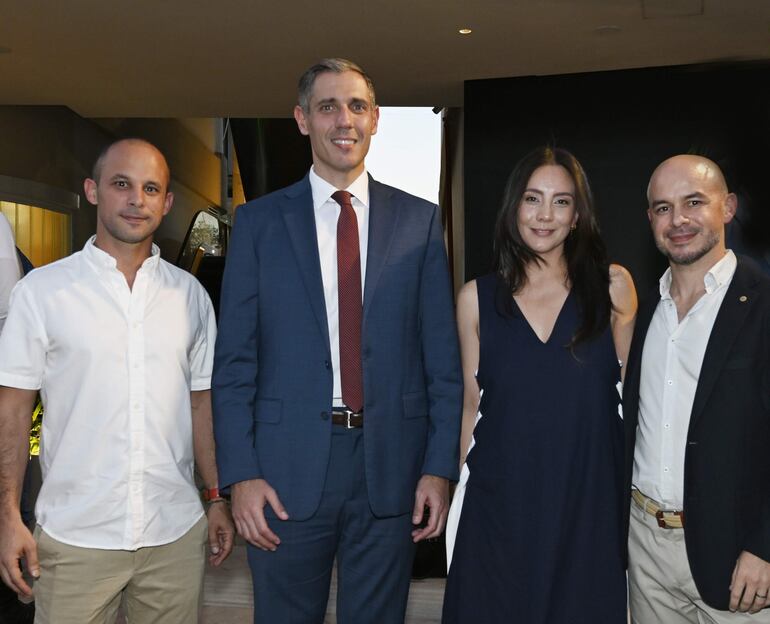Joaquín Callizo, Marco Riquelme, Alejandra Moreno y Juan José Callizo.