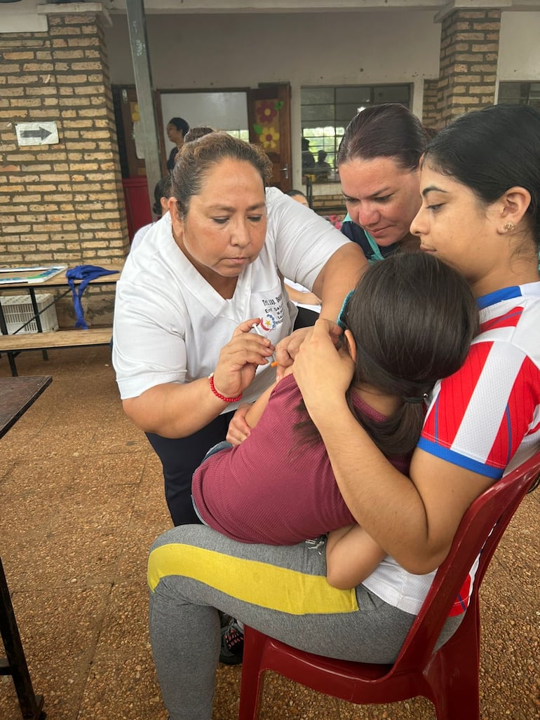 Quieren llegar a la mayor cantidad de hogares para vacunar a los niños de 1 años a 5 años de edad.