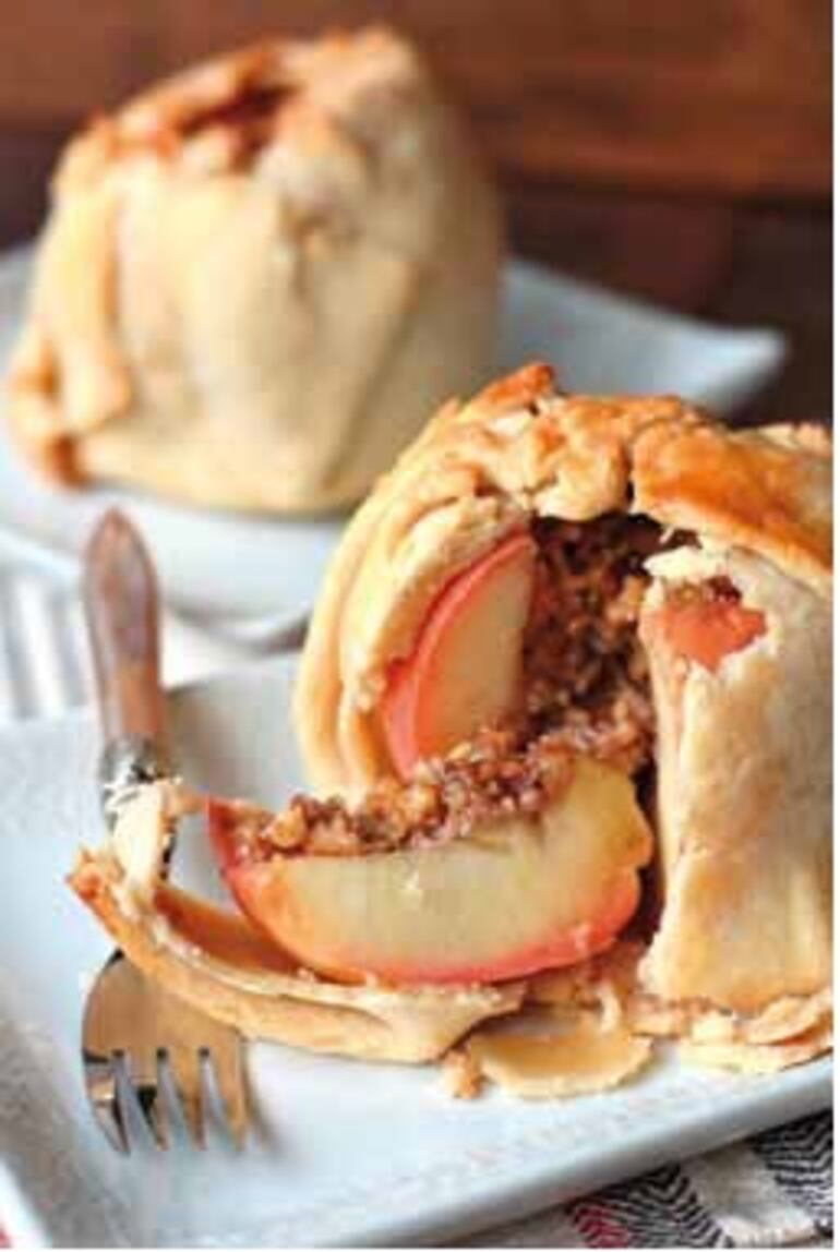 Manzanas envueltas en masa de hojaldre