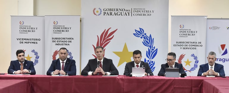 Nuevo equipo del MIC.