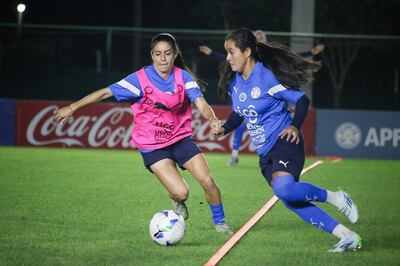 Entrenamiento fuerte de la selección absoluta con miras al juego de este martes ante Venezuela.
