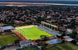 Estadio Arsenio Erico, sede del partido entre Nacional y 2 de Mayo, fijado para las 18:30.