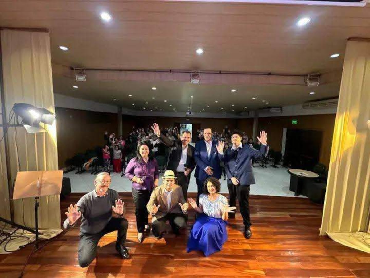 “Flores del Yuyal” inicia en Coronel Oviedo una gira nacional sobre la vida del creador de la guarania