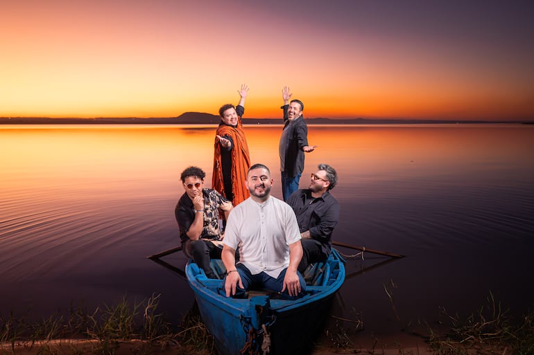 El lago Ypacaraí fue el escenario de los materiales audiovisuales que acompañan a este nuevo lanzamiento de Tierra Adentro.
