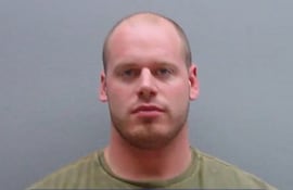 La embajada de Estados Unidos en México informó este lunes que el FBI busca al canadiense Ryan Wedding, exatleta olímpico y quien opera desde México en alianza con el Cartel de Sinaloa (CDS)