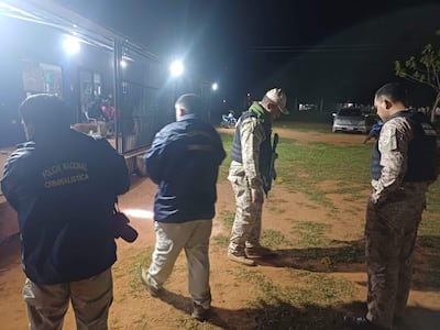 Hombre resulta herido tras recibir varios disparos y queda detenido por contar con órdenes de captura
