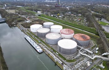 El crudo del mar del Norte retrocedió hoy 3,53 dólares en el Intercontinental Exchange (ICE).