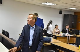 Juicio de Sergio Escobar Amarilla tema petropar.