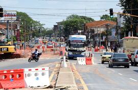 Este era el panorama de la Avenida Eusebio Ayala cuando comenzaban los trabajos para el Metrobús.