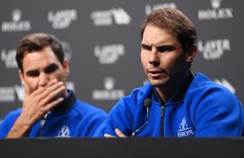 El jugador suizo Roger Federer escribió unas emotivas líneas dirigidas a Rafael Nadal antes de la despedida del español del tenis profesional.