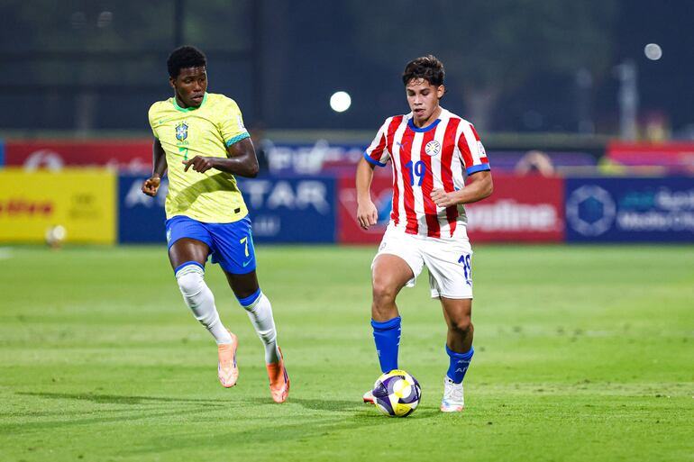 Paraguay igualó 0-0 con Brasil en el tiempo reglamentario de los 16avos de final del Mundial Sub 17 Qatar 2025.