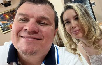 Dionisio Oswaldo Amarilla Guirland y su esposa, Analy Rossana María Valiente.